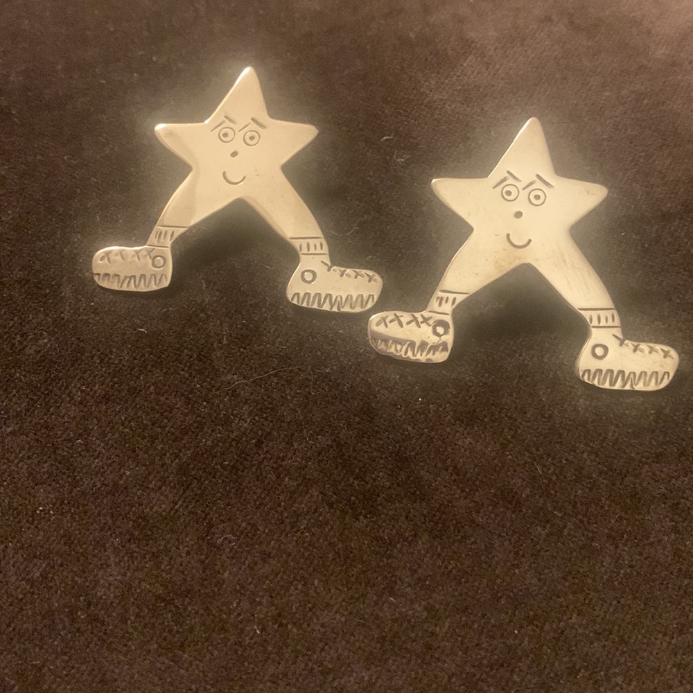 Sterling silver pickle ball stars earrings. - Picture 2 of 9